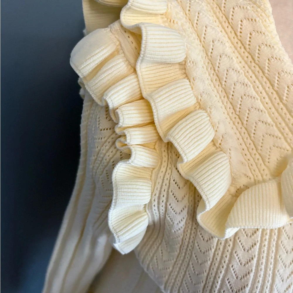 Zara Cream Ruffled Cardigan - Picture 4 of 14
